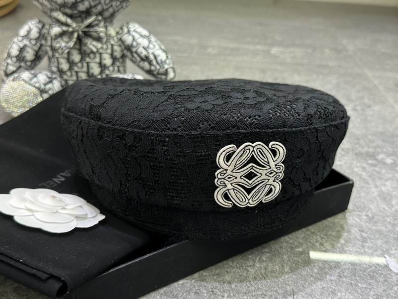 Loewe beret dx (7)