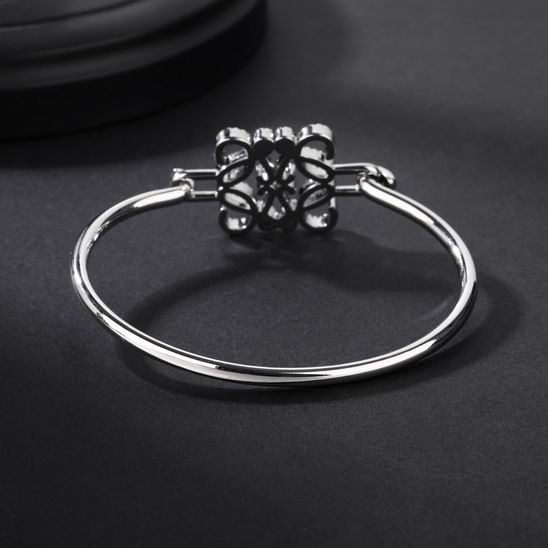 Loewe bracelet 12lyh24 (2)
