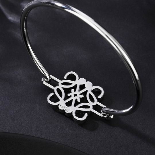 Loewe bracelet 12lyh24 (6)