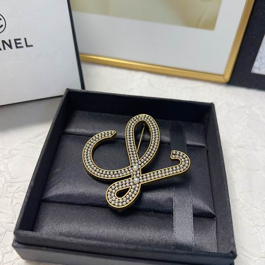 Loewe brooch 11lyh31 (2)