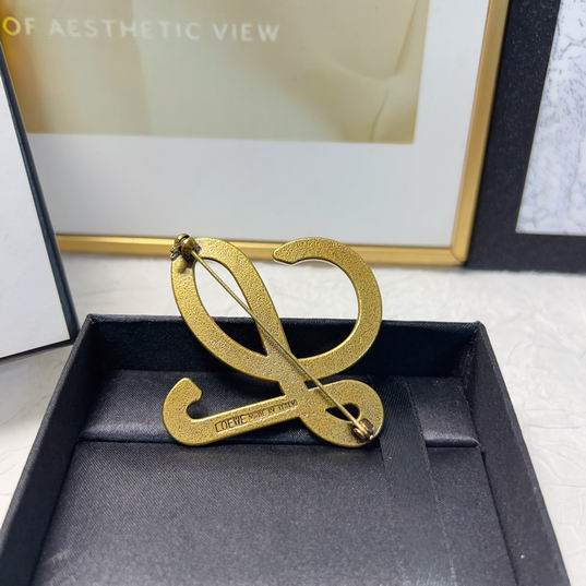Loewe brooch 11lyh31 (4)