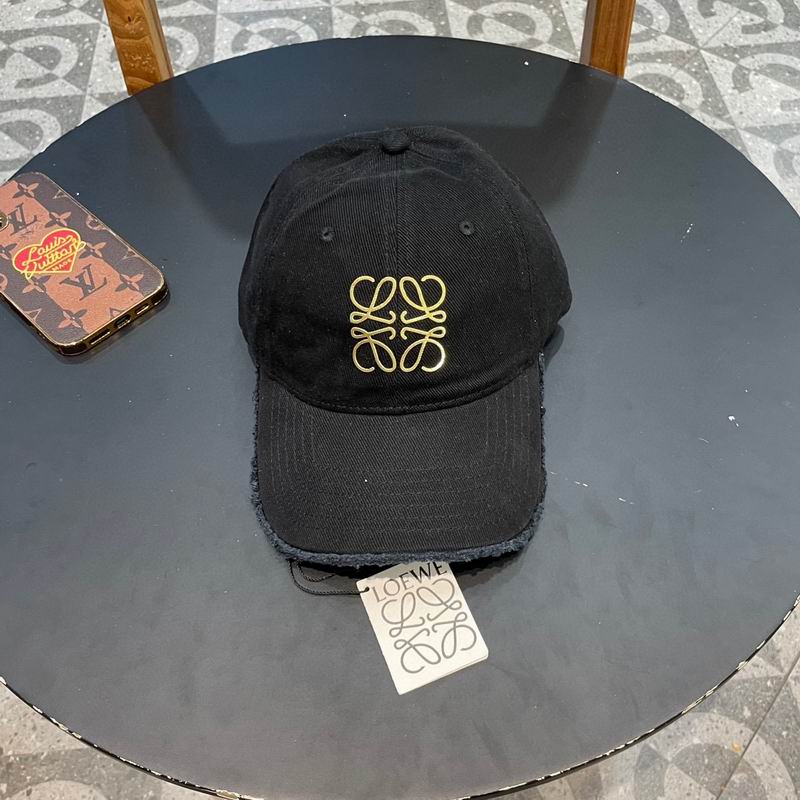 Loewe cap 16 (9)