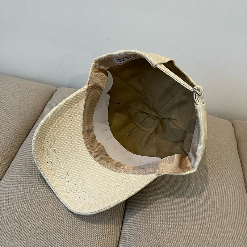 Loewe cap dx (20)