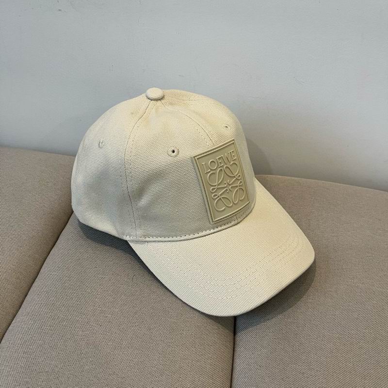 Loewe cap dx (23)