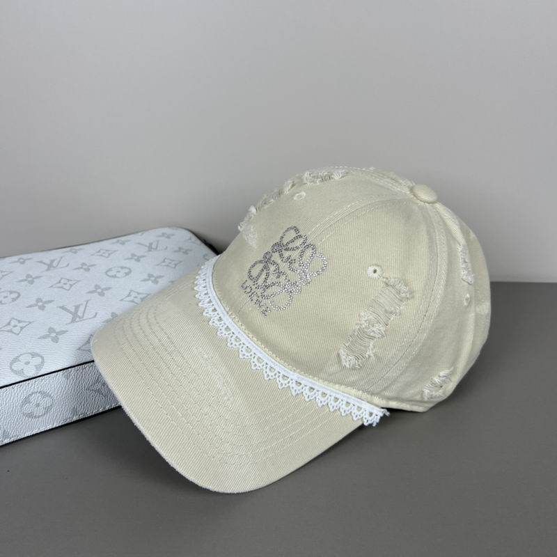Loewe cap dx (26)