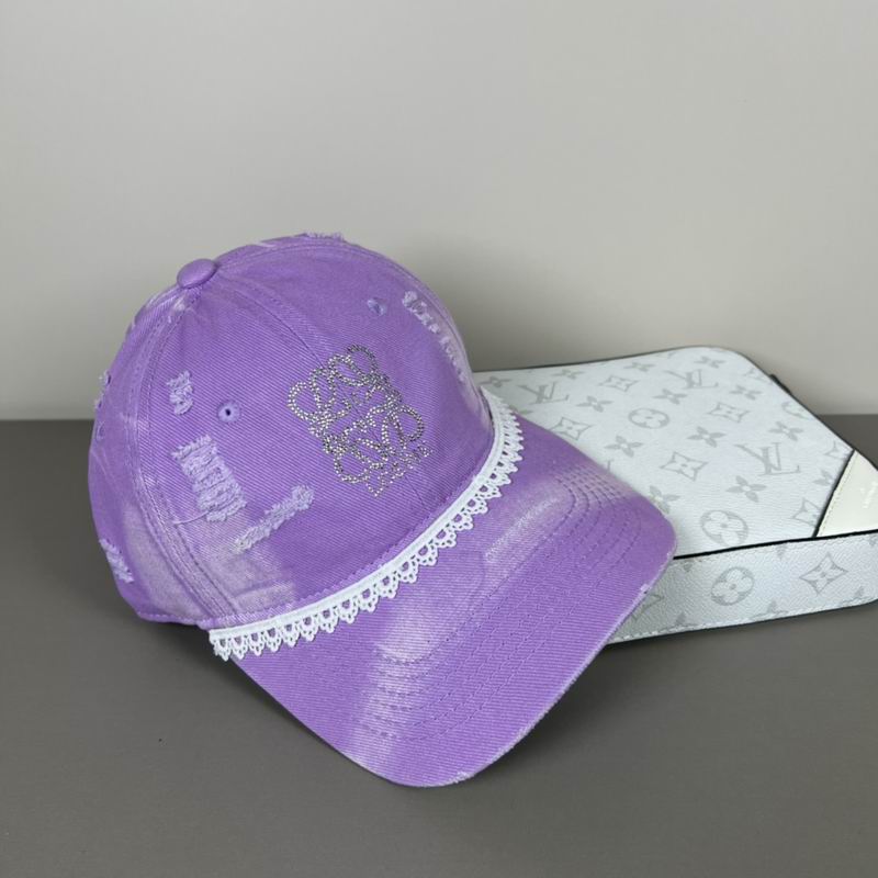 Loewe cap dx (31)