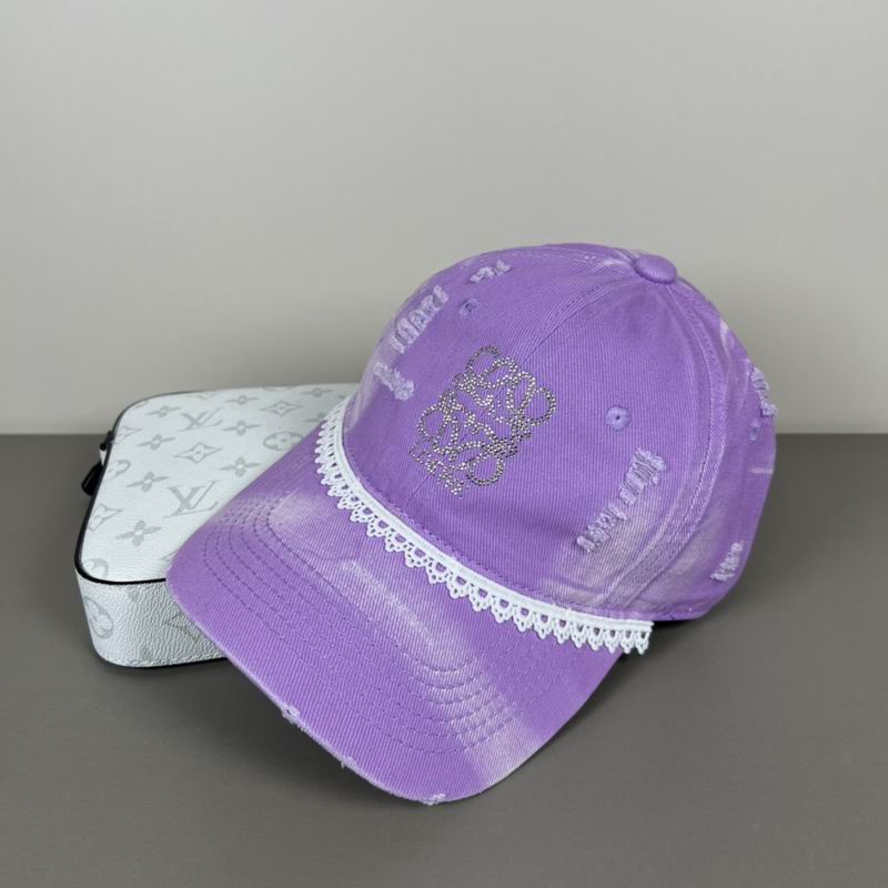 Loewe cap dx (33)