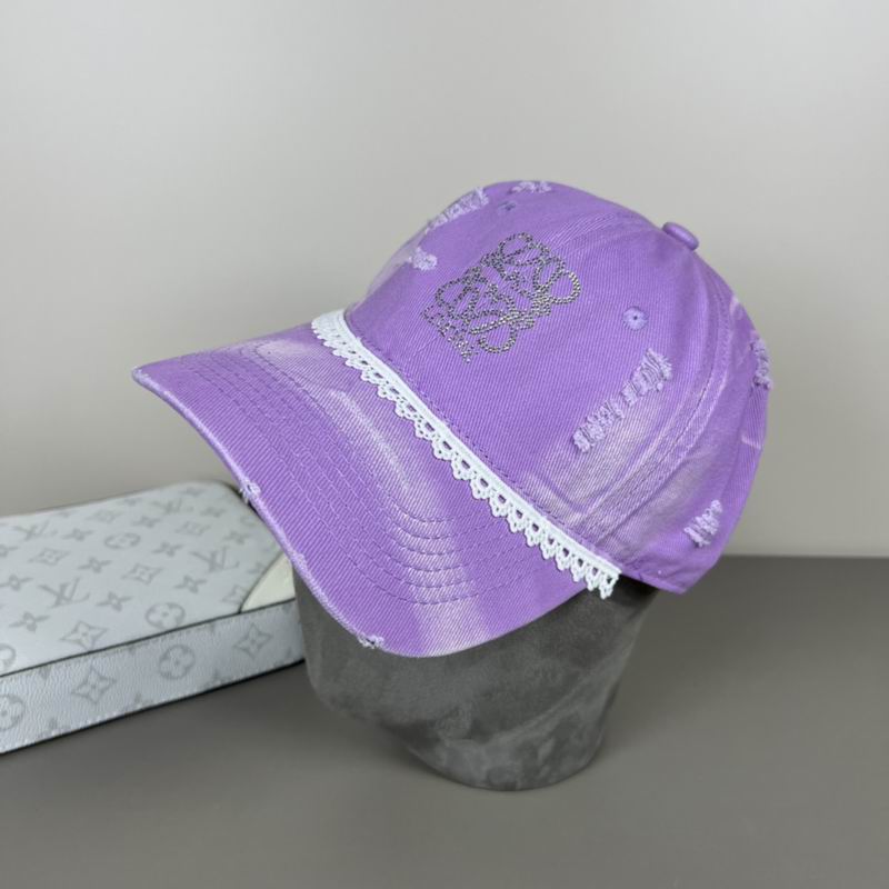 Loewe cap dx (34)