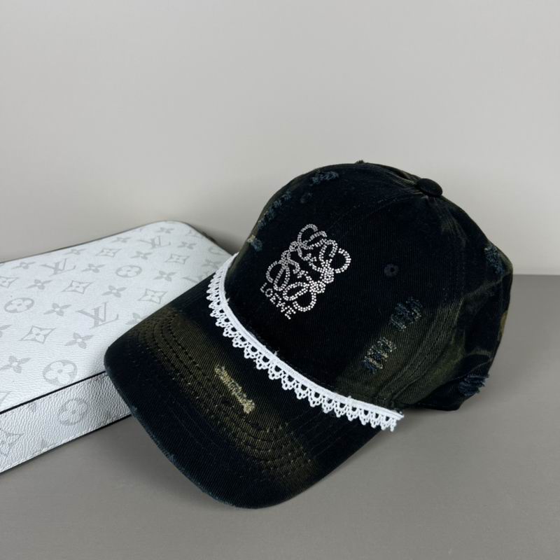 Loewe cap dx (35)