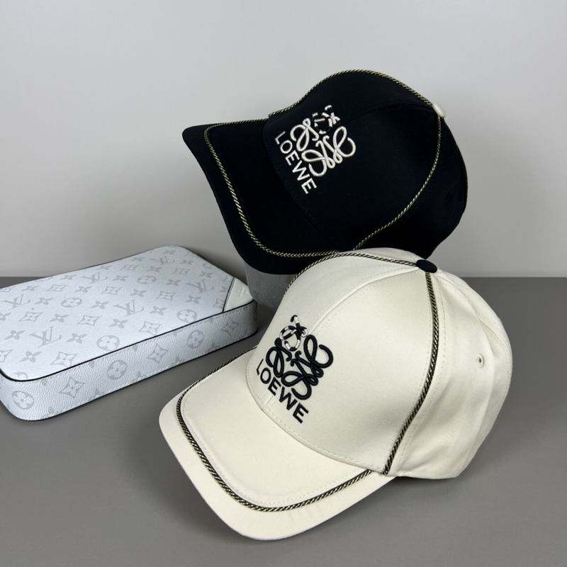 Loewe cap dx (37)