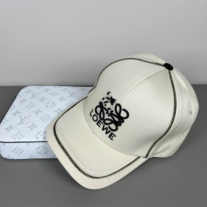 Loewe cap dx (40)