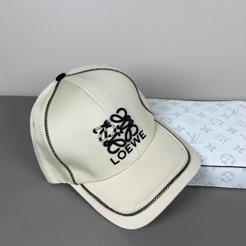 Loewe cap dx (41)
