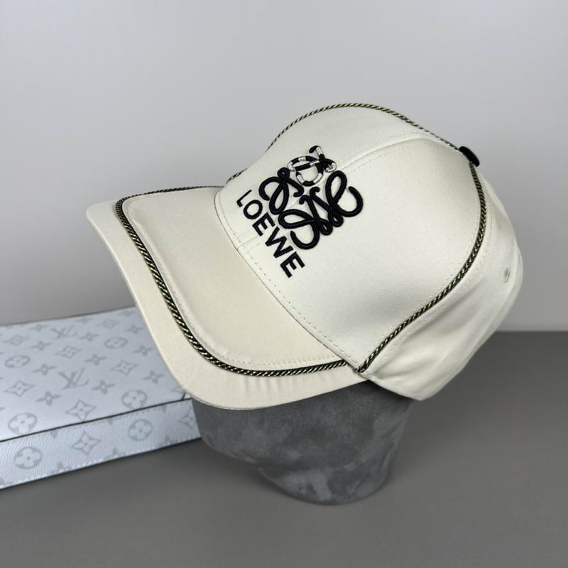 Loewe cap dx (43)