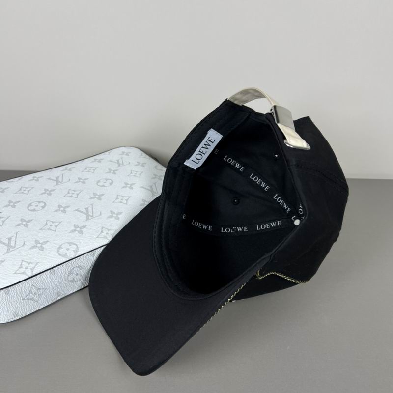 Loewe cap dx (47)