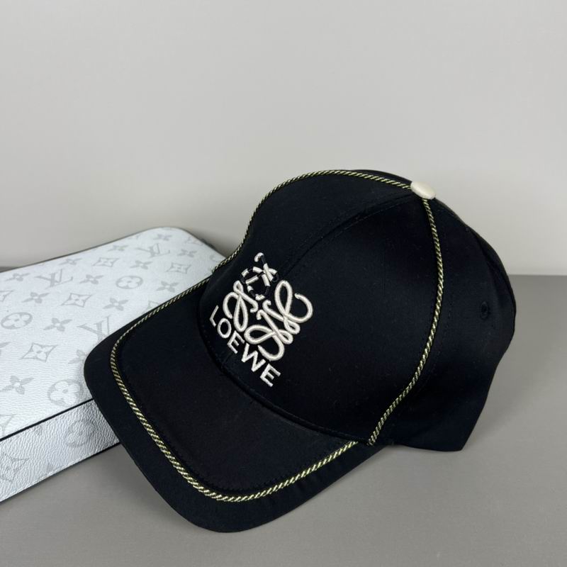 Loewe cap dx (51)