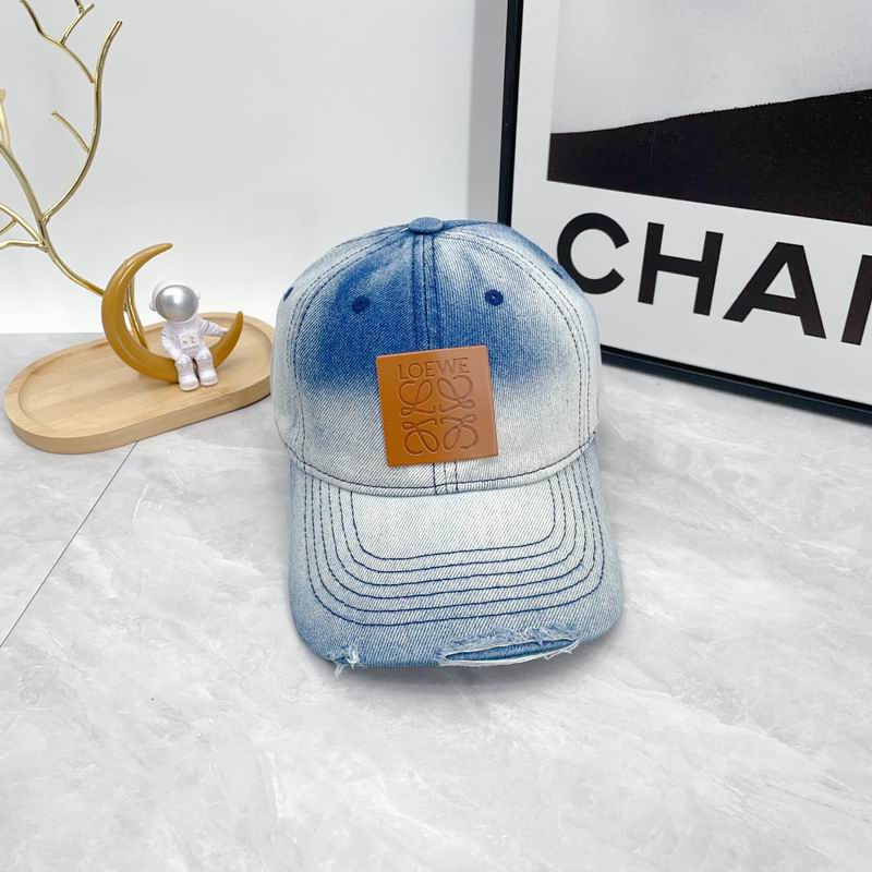 Loewe cap dx (59)
