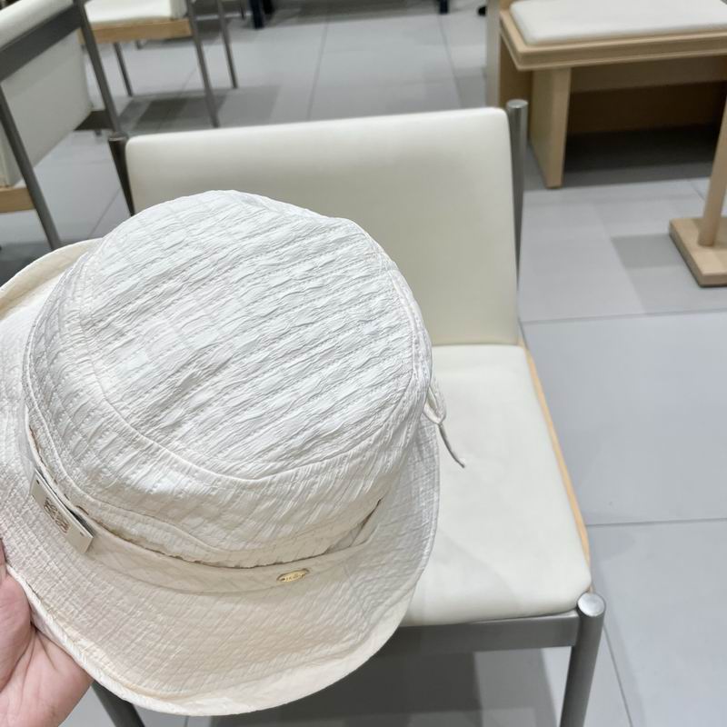 Loewe hat 31 (13)