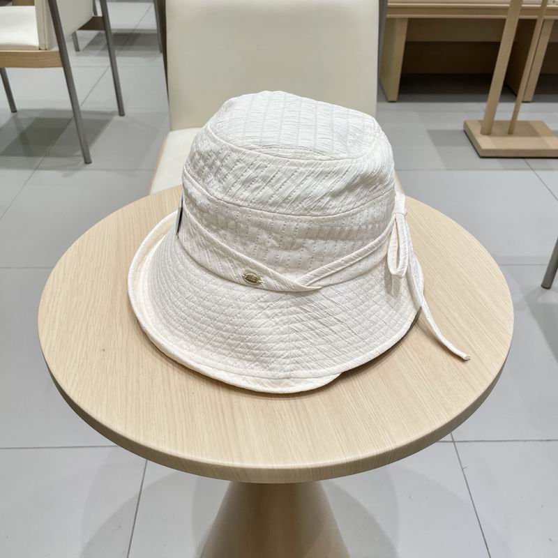 Loewe hat 31 (17)