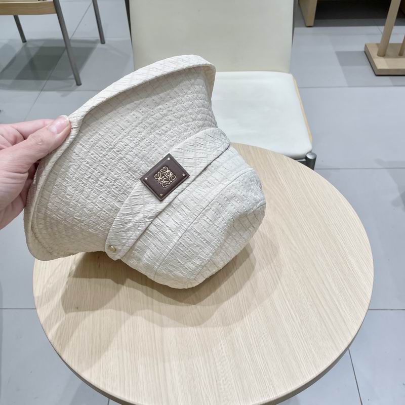 Loewe hat 31 (20)