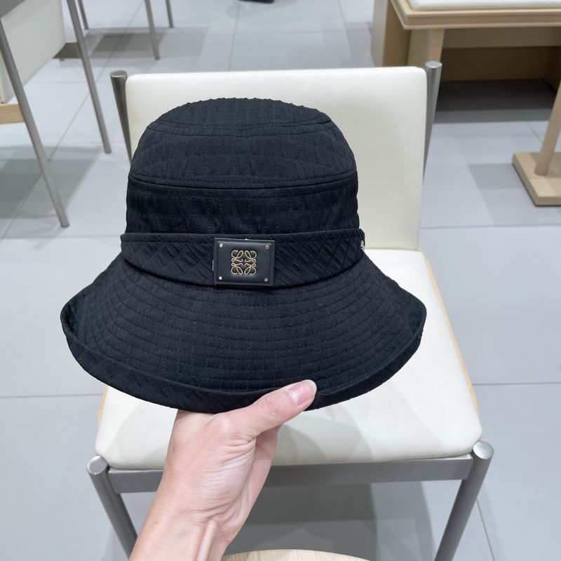 Loewe hat 31 (4)