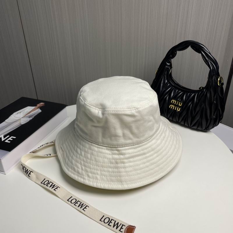 Loewe hat dx (19)