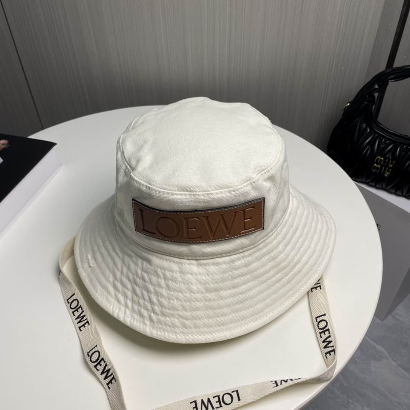 Loewe hat dx (24)