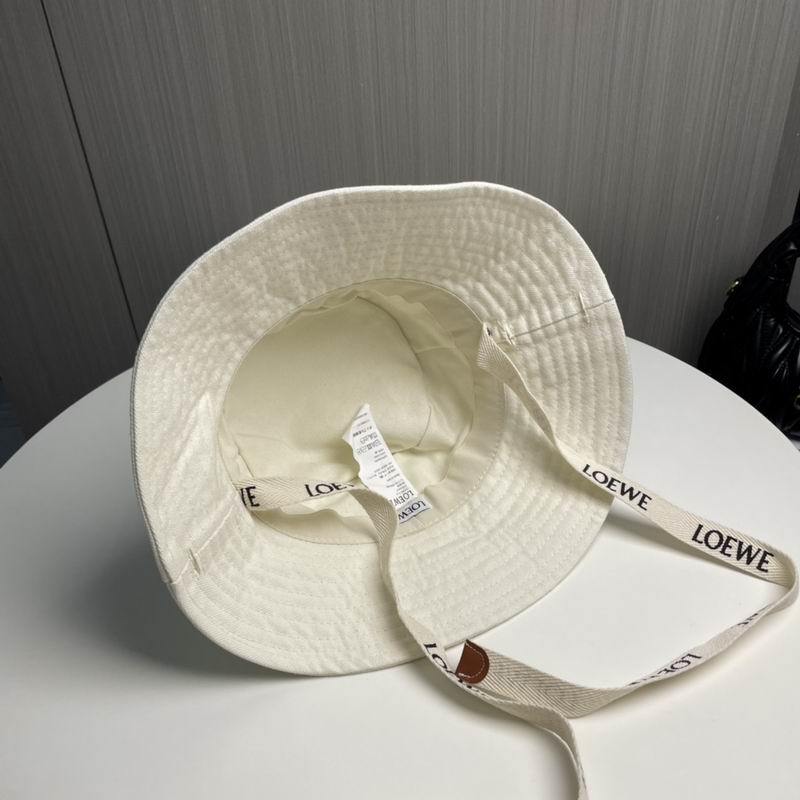 Loewe hat dx (25)