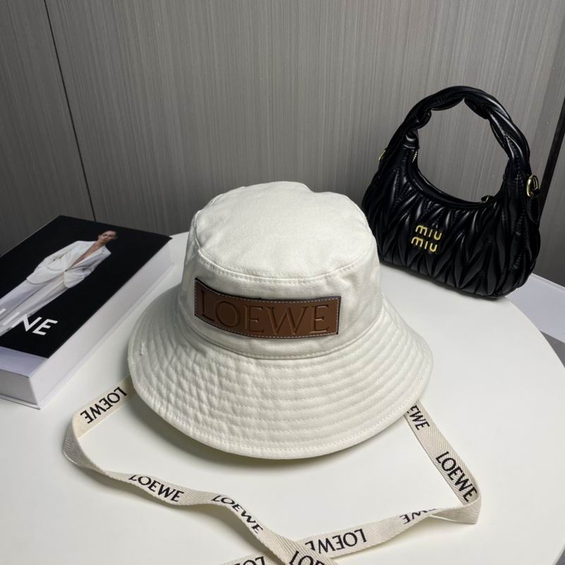 Loewe hat dx (27)