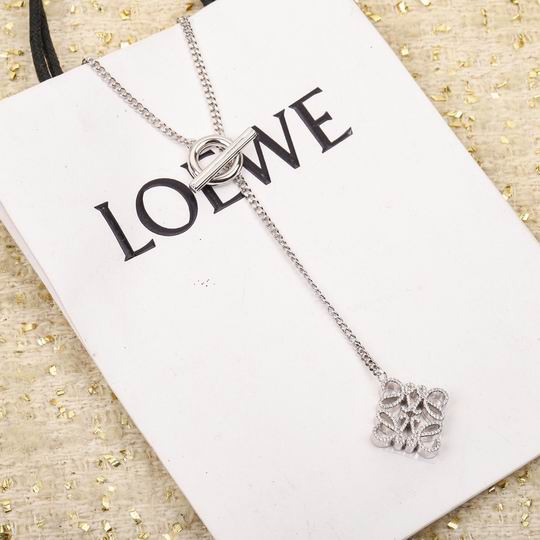 Loewe necklace 12lyh31 (1)