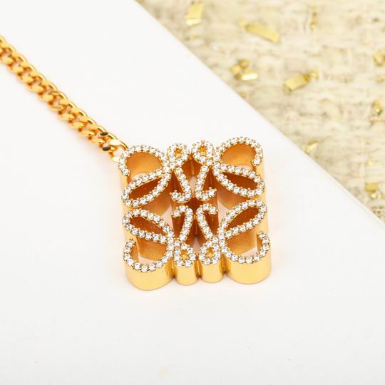 Loewe necklace 12lyh31 (8)