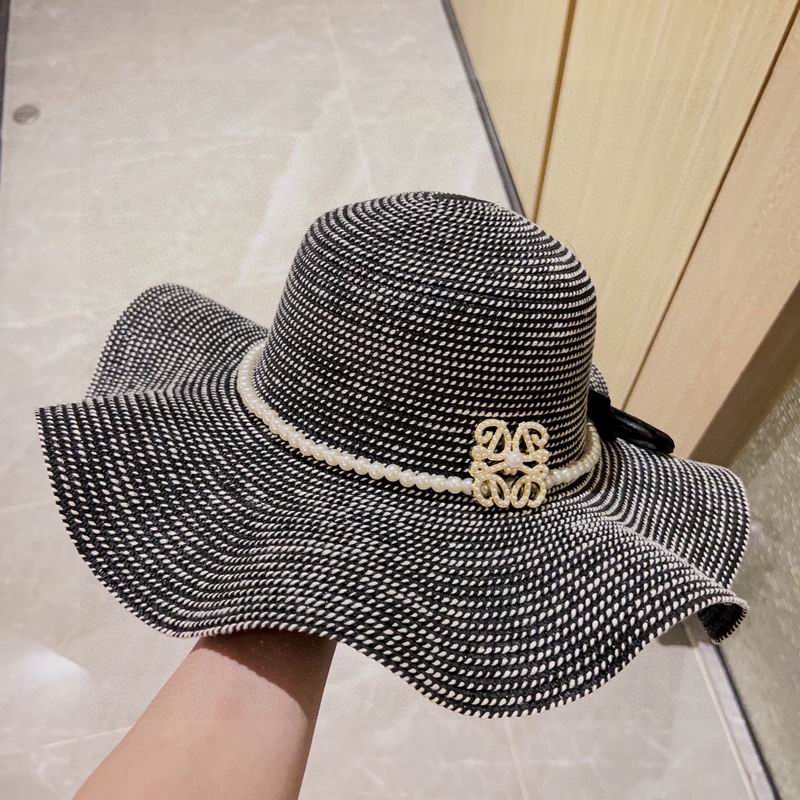 Loewe top hat (123)