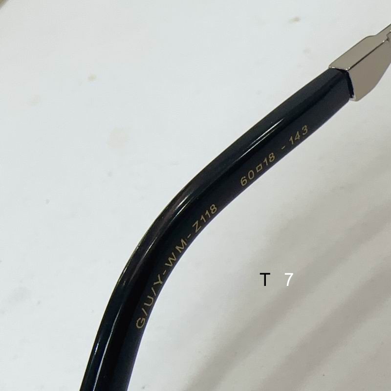 MAYBACH MODELz118 60-18-143 G08