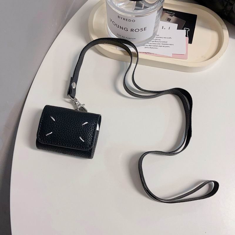 Margiela Airpods 1-3代 (2)