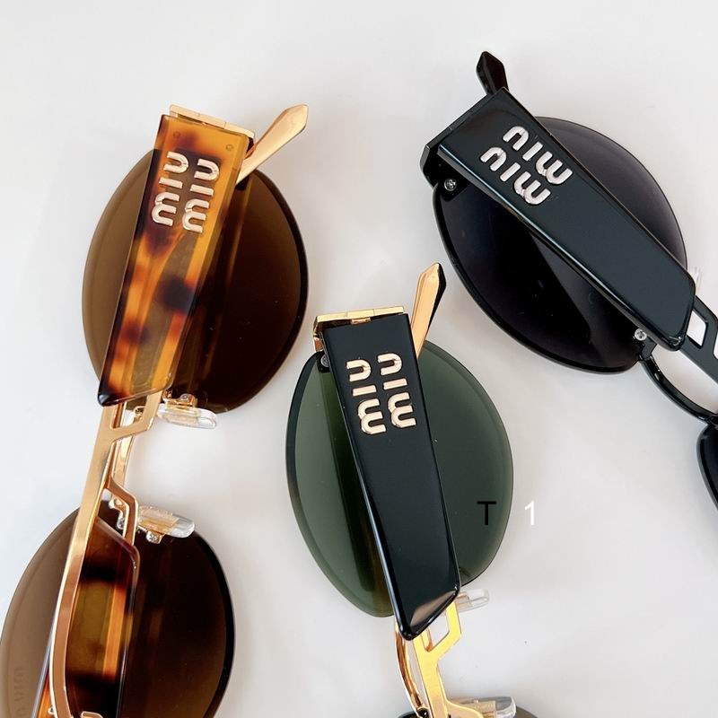 MiuMiu SMU17ZS 55-18 145 a08