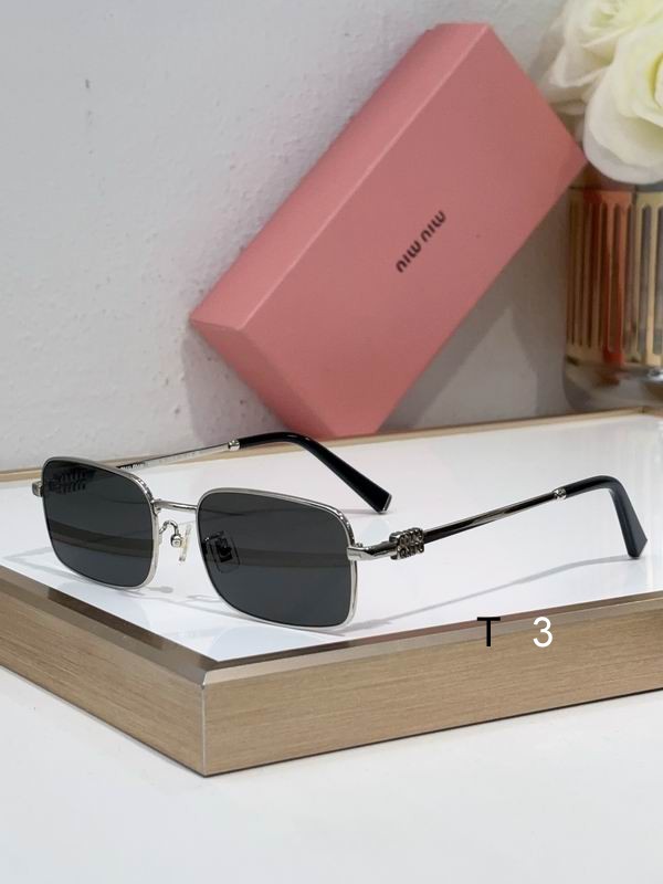 MiuMiu A53 49 22-140 c15