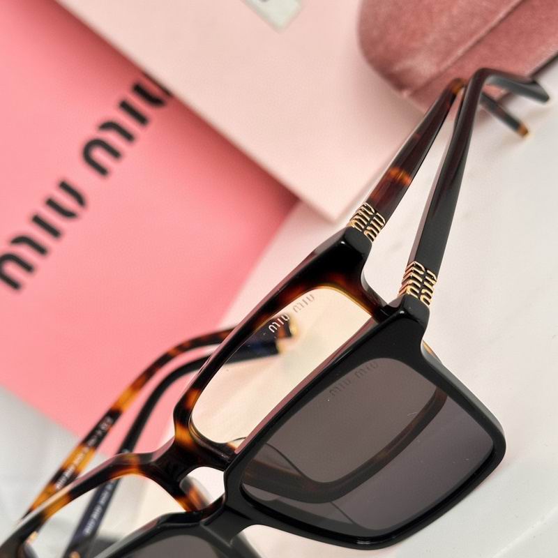 MiuMiu Glasses 03smh100 (6)