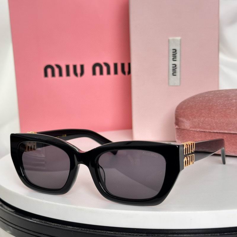 MiuMiu Glasses 03smh102 (1)