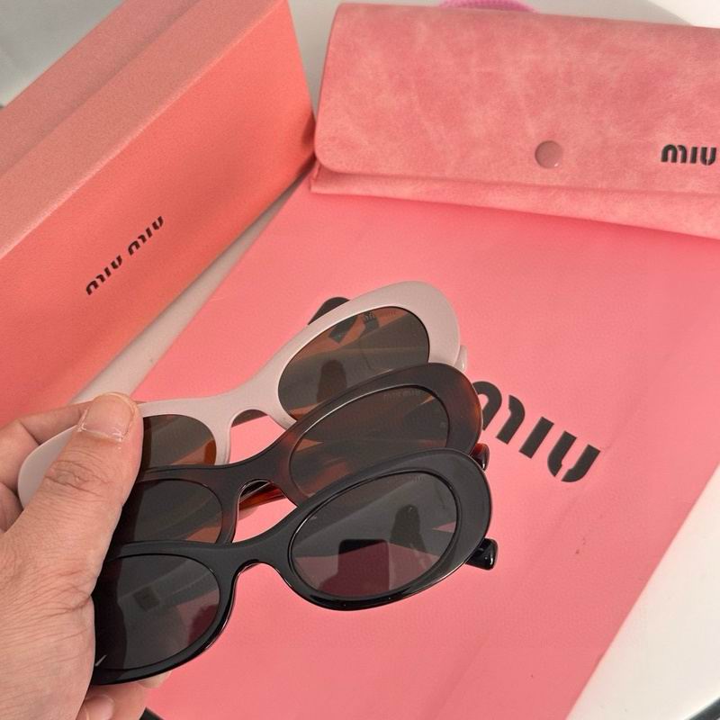 MiuMiu Glasses 03smh104 (5)