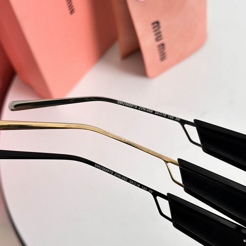 MiuMiu Glasses 03smh36 (6)