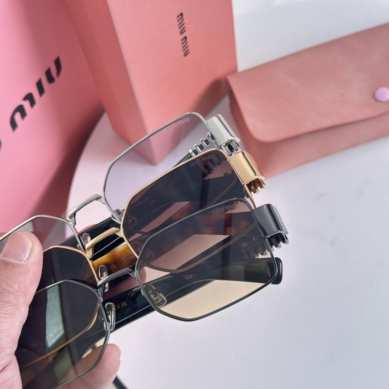 MiuMiu Glasses 03smh41 (7)