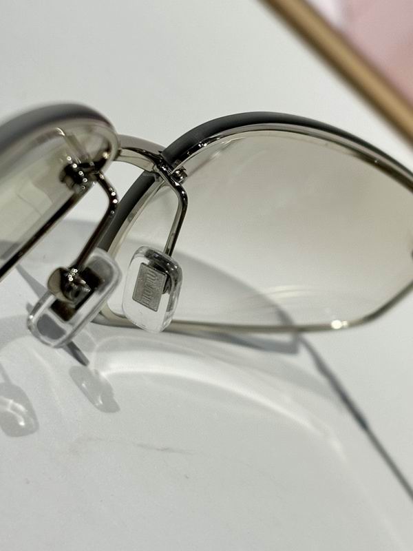 MiuMiu Glasses 03smh44 (3)