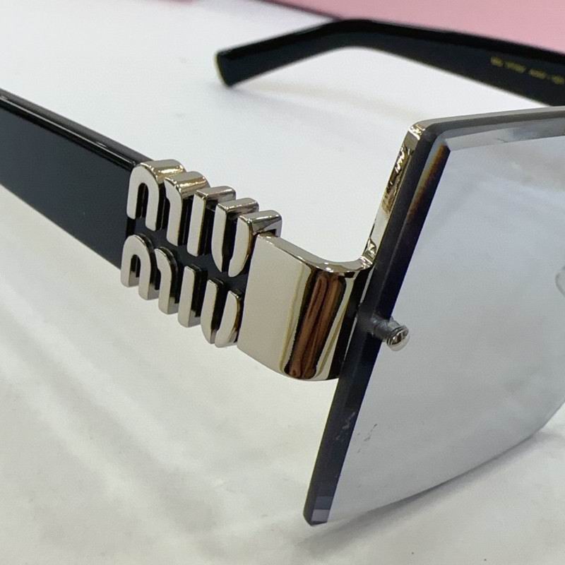 MiuMiu Glasses 03smh75 (8)