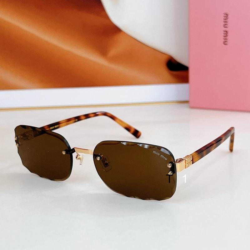 MiuMiu MU126AV62 20 140 a04