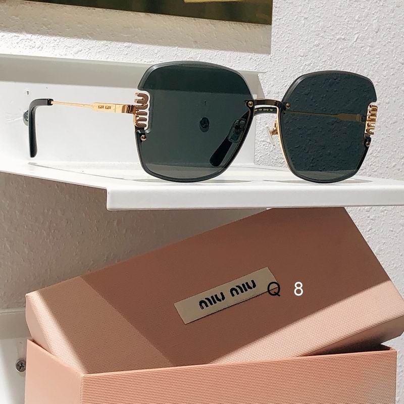 MiuMiu MU90AV 61-12-145 G02