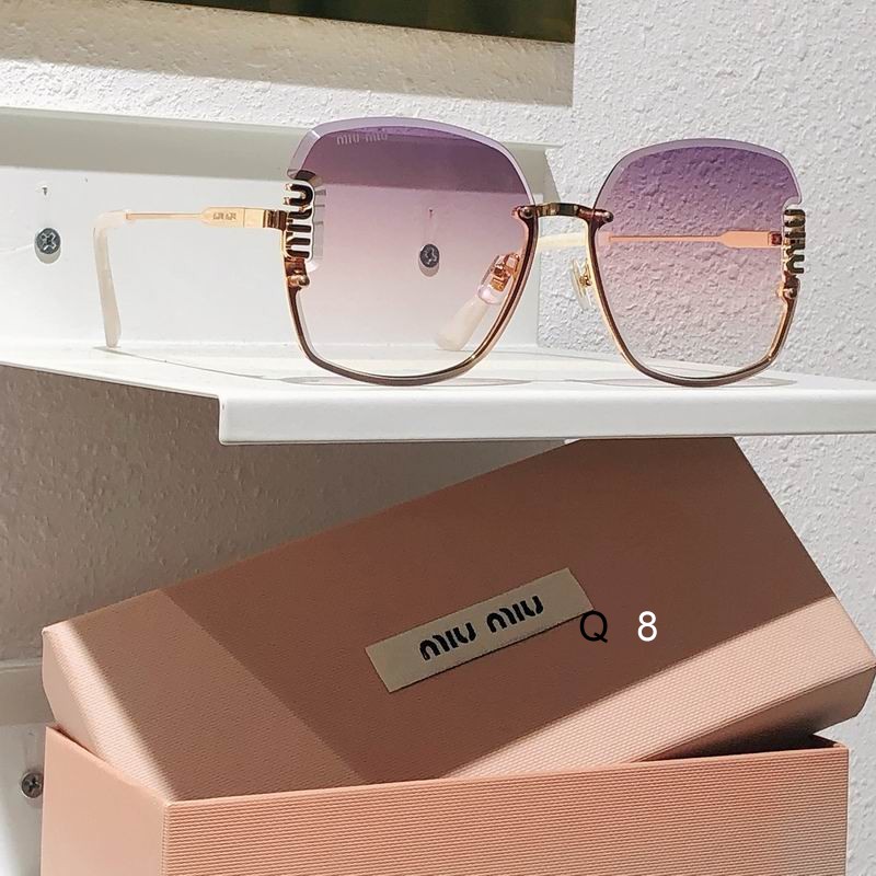 MiuMiu MU90AV 61-12-145 G04