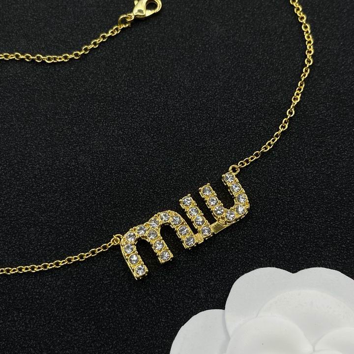 MiuMiu Necklace 01lyh28 (2)