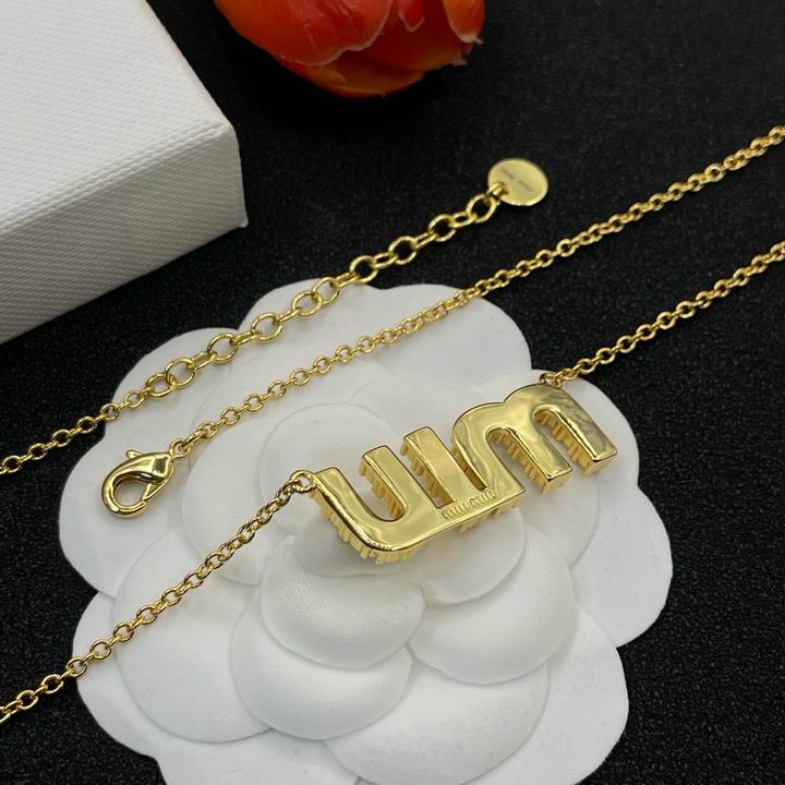 MiuMiu Necklace 01lyh28 (5)