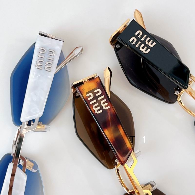 MiuMiu SMU16ZS 58 18-145 a08