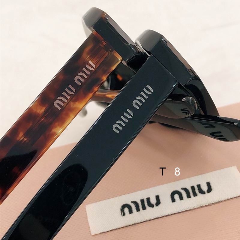 MiuMiu SMU43WS 65 16-148 H05