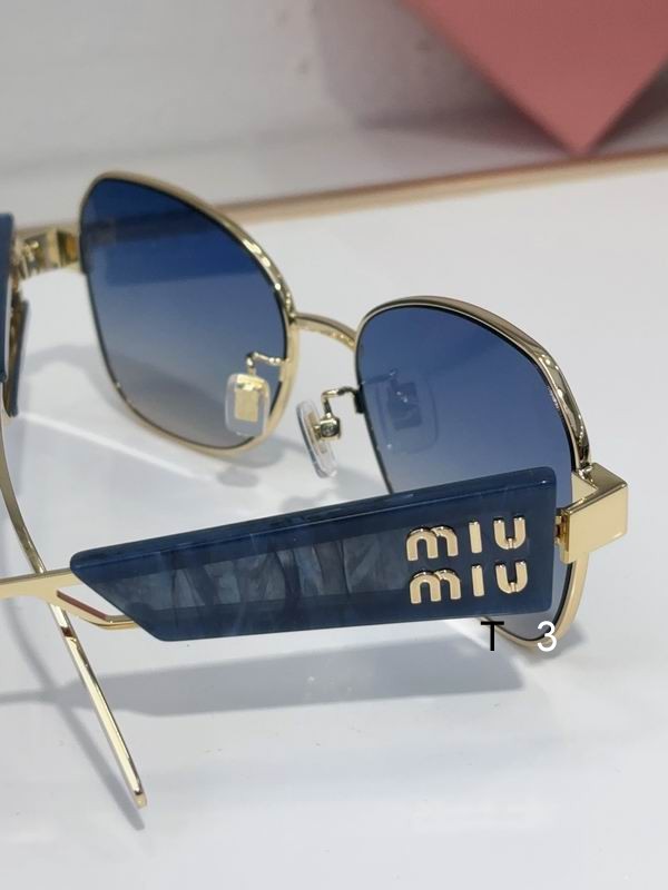 MiuMiu SMU66W 55 18-145 c09
